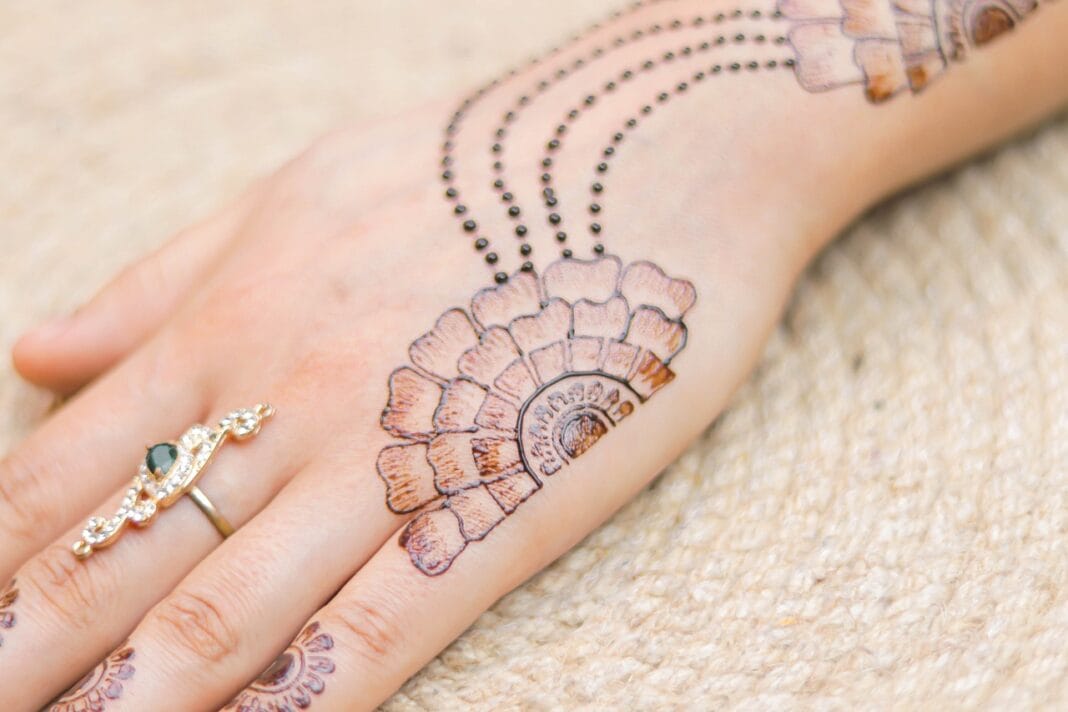 jewellery-4991716_1280